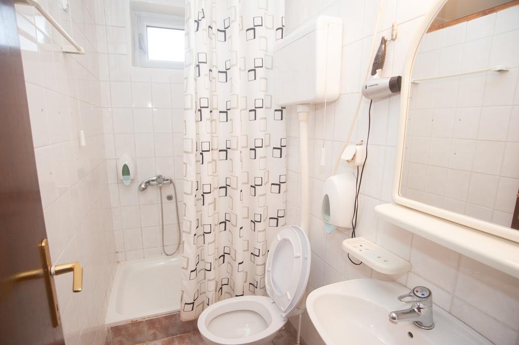 Hotel Extra Lion Md Ni Pokoj fotografie