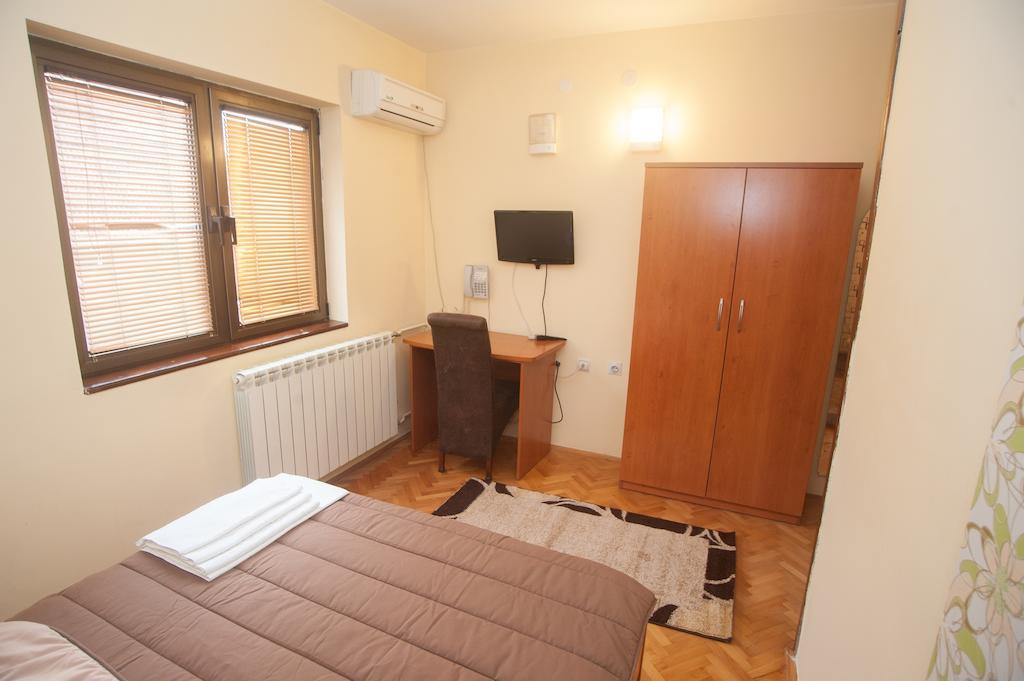 Hotel Extra Lion Md Ni Pokoj fotografie